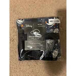 NWT little sleepies nightmare before christmas cloud blanket